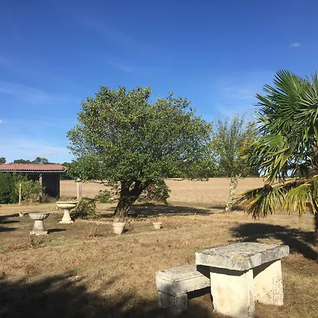 Maison Familiale Les Boucs Holiday home